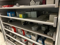 Partij elektromaterialen - afbeelding 6 van  7