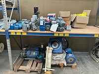 Partij elektromotoren - afbeelding 1 van  9