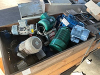 Partij elektromotoren - afbeelding 3 van  8