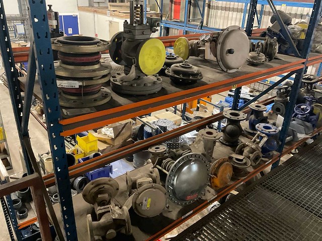 Partij elektromotoren - afbeelding 8 van  18