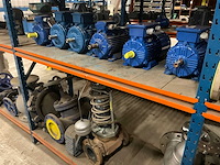Partij elektromotoren - afbeelding 17 van  18
