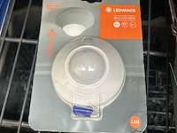 Partij elektronica en diverse artikelen w.o. inlegzooltjes w.o. ledvance, geko - afbeelding 8 van  9