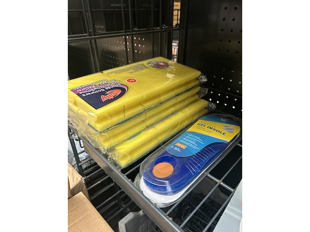 Partij elektronica en diverse artikelen w.o. inlegzooltjes w.o. ledvance, geko - afbeelding 9 van  9