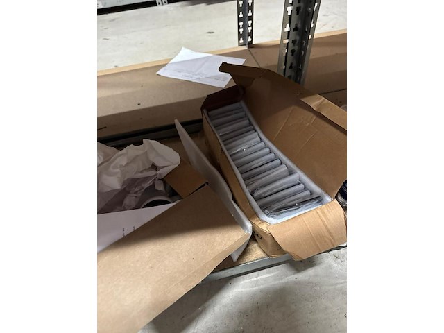 Partij elektronica en gereedschap - afbeelding 7 van  41