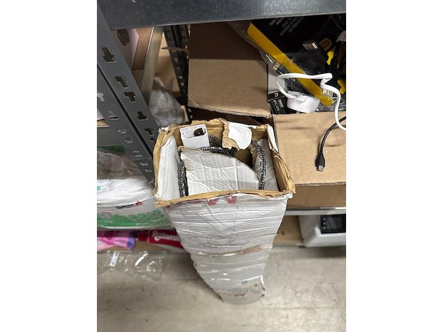 Partij elektronica en gereedschap - afbeelding 22 van  41