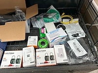 Partij elektronica en huishoudelijke artikelen w.o. griffema, leukosilk, fujifilm - afbeelding 2 van  6