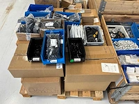 Partij elektronica en toebehoren voor laadpalen - afbeelding 12 van  13