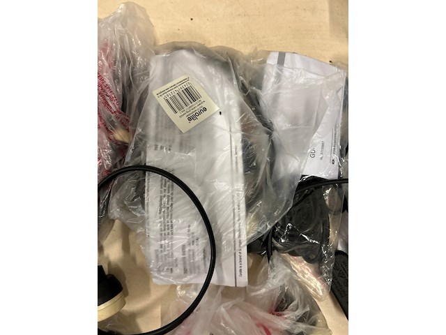 Partij elektronica en verlichting, w.o. basetech, philips - afbeelding 8 van  9