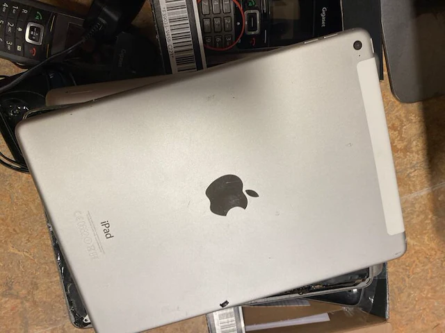 Partij elektronica, hp, apple, erazer etc. - afbeelding 3 van  17