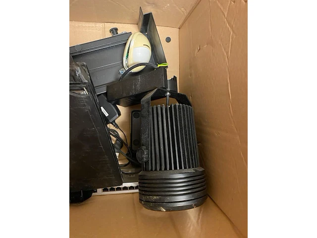 Partij elektronica, hp, apple, erazer etc. - afbeelding 8 van  17