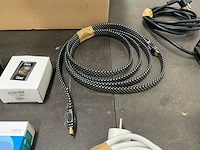 Partij elektronica; klikaanklikuit, 4k hd switch, video converter, mediaplayer. - afbeelding 17 van  17