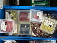 Partij elektronica, lampen & schakelmateriaal - afbeelding 9 van  11