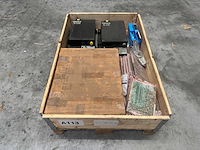 Partij elektronica (texas instruments 530 controllers, modules en printplaten) - afbeelding 1 van  9