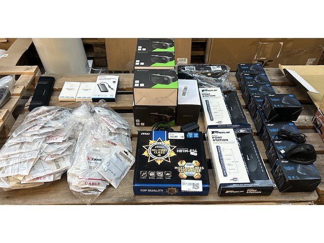 Partij elektronica w.o. computermuis en vr bril w.o. fargus, zelotus, msi - afbeelding 1 van  12