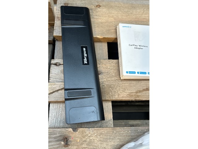 Partij elektronica w.o. computermuis en vr bril w.o. fargus, zelotus, msi - afbeelding 12 van  12