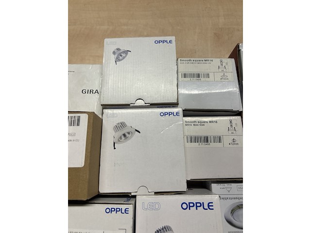 Partij elektronica w.o. led spots, w.o. slv, lumiance, klemco, opple - afbeelding 9 van  9