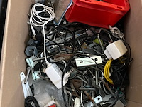 Partij elektronica w.o. led verlichting w.o. greenlux - afbeelding 6 van  10