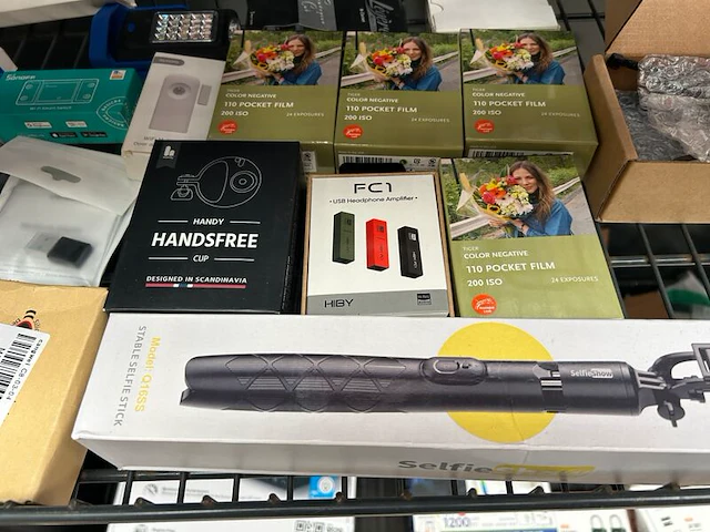 Partij elektronica w.o. mini printer w.o. inova, inktdag, handy - afbeelding 5 van  5