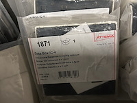 Partij elektronica w.o. universele datadoos w.o. hager, attema - afbeelding 2 van  4