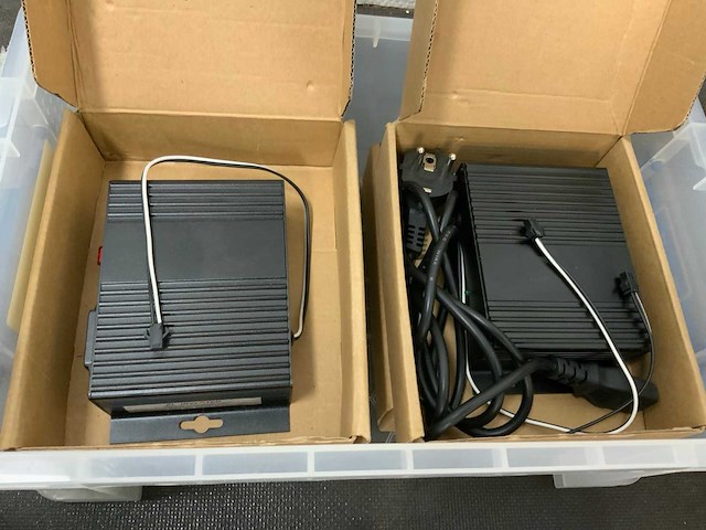 Partij elektronica - afbeelding 2 van  12