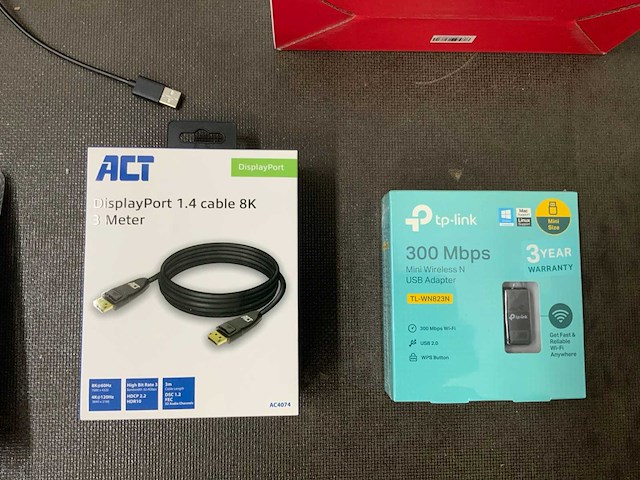 Partij elektronica - afbeelding 11 van  12