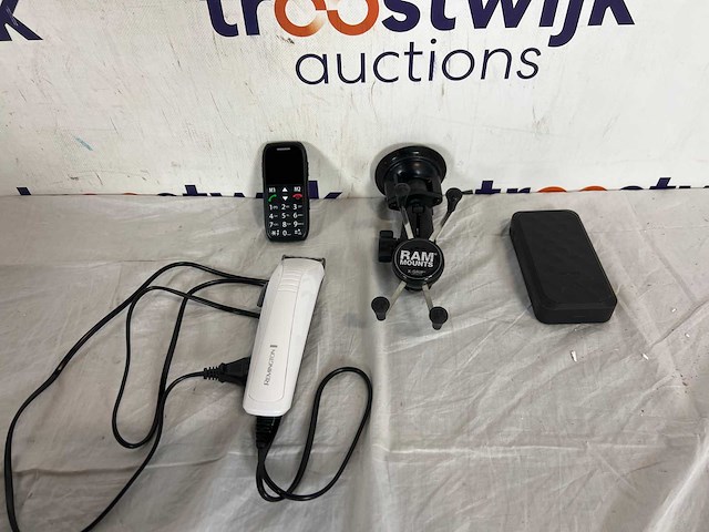 Partij elektronica - afbeelding 1 van  1