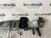 Partij elektronica - afbeelding 1 van  1