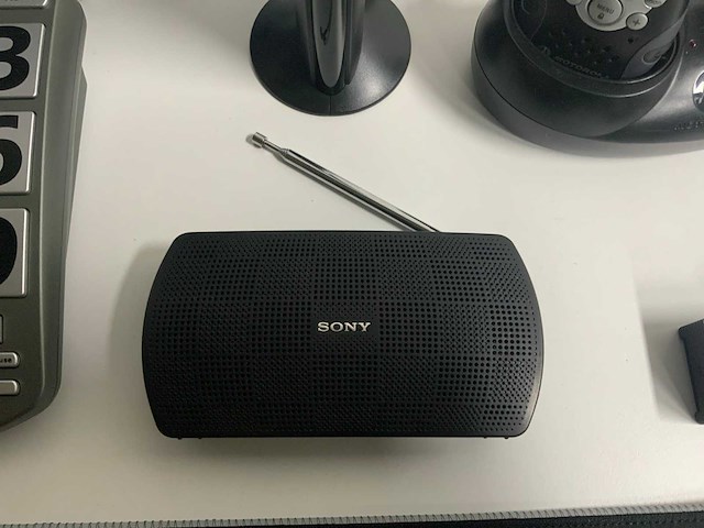 Partij elektronica - afbeelding 13 van  15