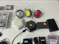 Partij elektronica - afbeelding 3 van  3