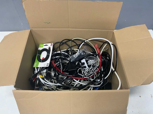 Partij elektronica - afbeelding 2 van  10