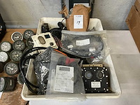 Partij elektronica - afbeelding 2 van  7