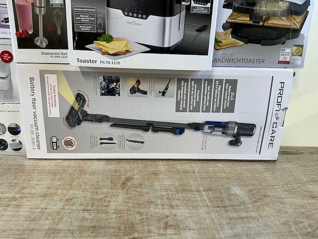 Partij elektronische apparaten - afbeelding 4 van  6