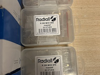 Partij elektronische componenten, w.o. radiall, busch-jaeger - afbeelding 2 van  5