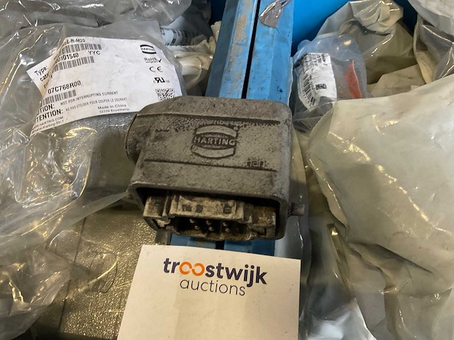 Partij elektronische materialen - afbeelding 6 van  8