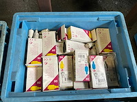 Partij elektronische materialen - afbeelding 13 van  17