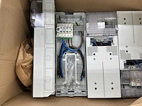 Partij elektrotechnische componenten en schakelmateriaal - afbeelding 6 van  6