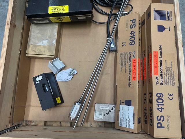 Partij elektrotechnische componenten & schakelkast-accessoires - rittal schneider - afbeelding 2 van  8