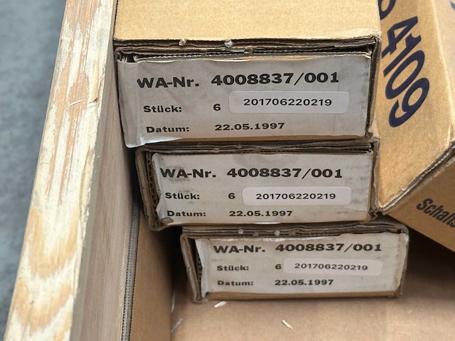 Partij elektrotechnische componenten & schakelkast-accessoires - rittal schneider - afbeelding 7 van  8