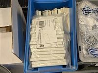 Partij elektrotechnische installatiematerialen en componenten - afbeelding 11 van  25