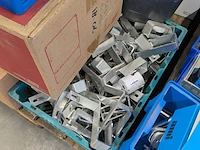 Partij elektrotechnische installatiematerialen en componenten - afbeelding 25 van  25