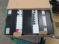 Partij elektrotechnische materialen, componenten en installatiemateriaal - afbeelding 4 van  13
