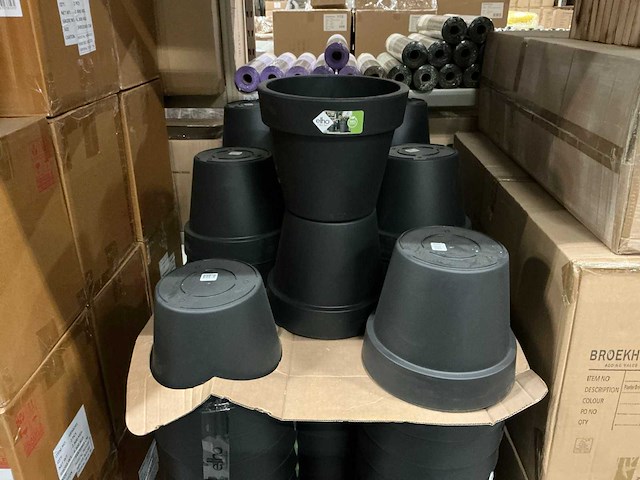 Partij elho gb top planter 30 living black (96x) - afbeelding 1 van  6