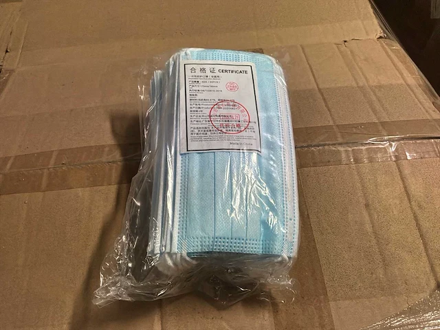 Partij emaj disposable stofmaskers mondkapjes - afbeelding 3 van  6