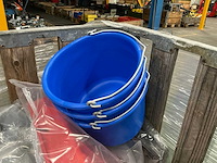 Partij emmers en kratten uit kunststof - afbeelding 6 van  9