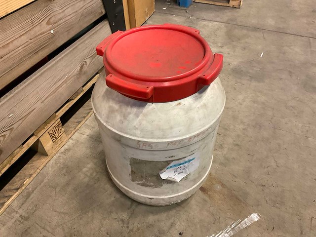 Partij emmers met deksel - afbeelding 2 van  5