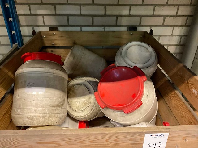 Partij emmers met deksel - afbeelding 4 van  5