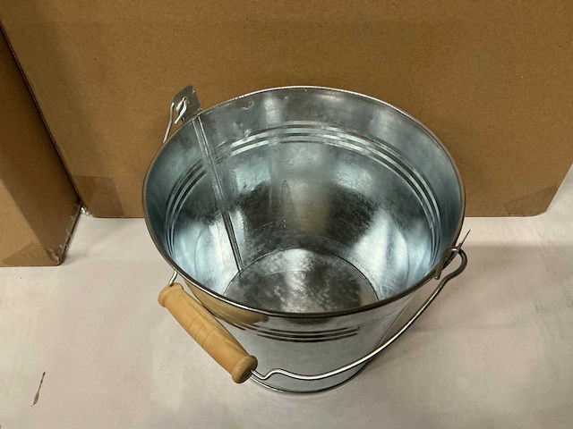 Partij emmers riga zink ø17xh15cm (250x) - afbeelding 1 van  4