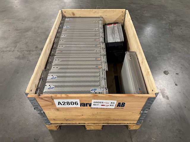 Partij emv rackmodules / voedingen / industriële units (65kg) - afbeelding 1 van  5