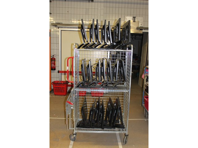 Partij ergonomisch verstelbare monitoren hp c.a. 20 stuks - afbeelding 4 van  11