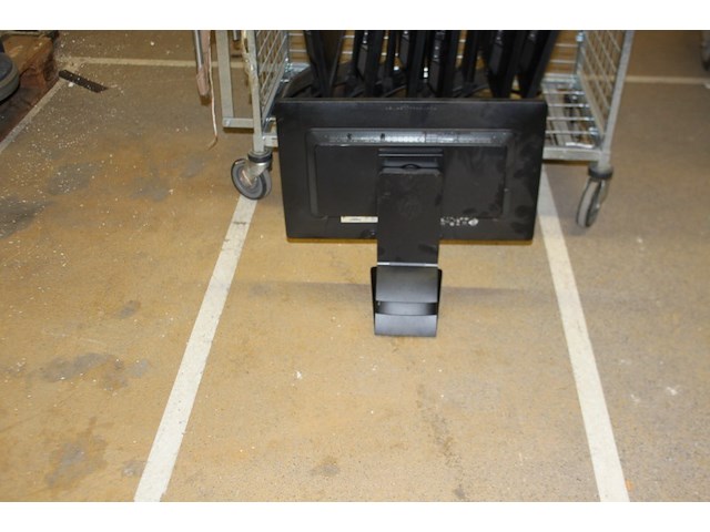 Partij ergonomisch verstelbare monitoren hp c.a. 20 stuks - afbeelding 6 van  11